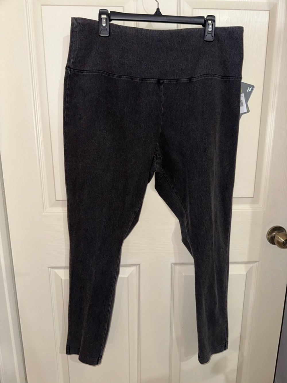 Lysse Dark grey faux jean leggings 2X NWT